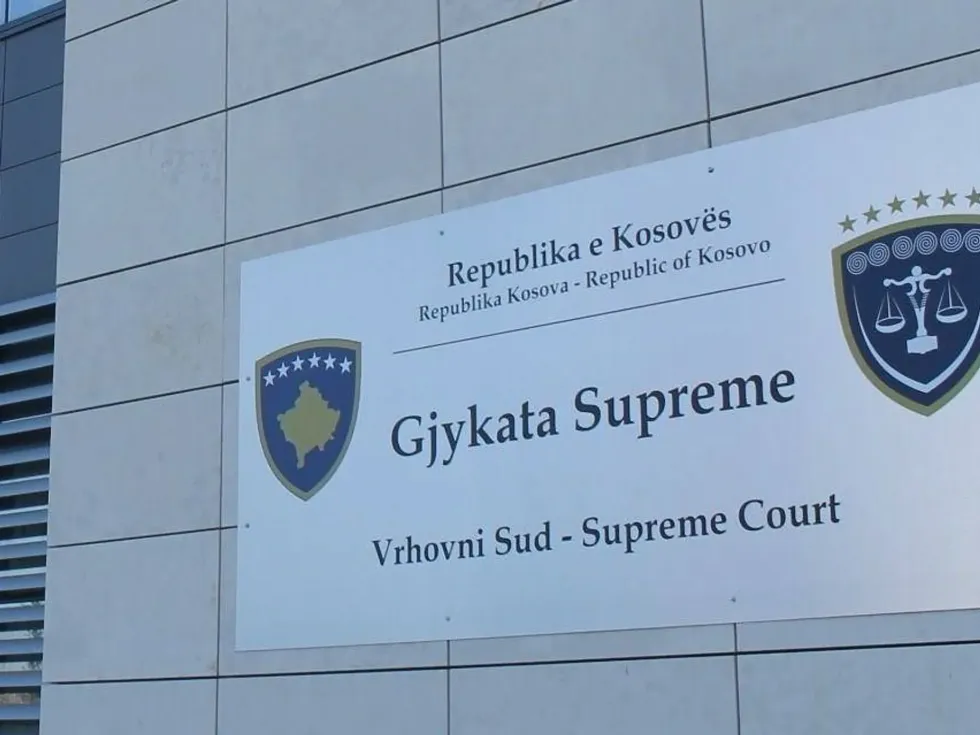Supremja e shpall të paligjshëm nenin e OAK-së për humbjen automatike të së drejtës së avokatisë