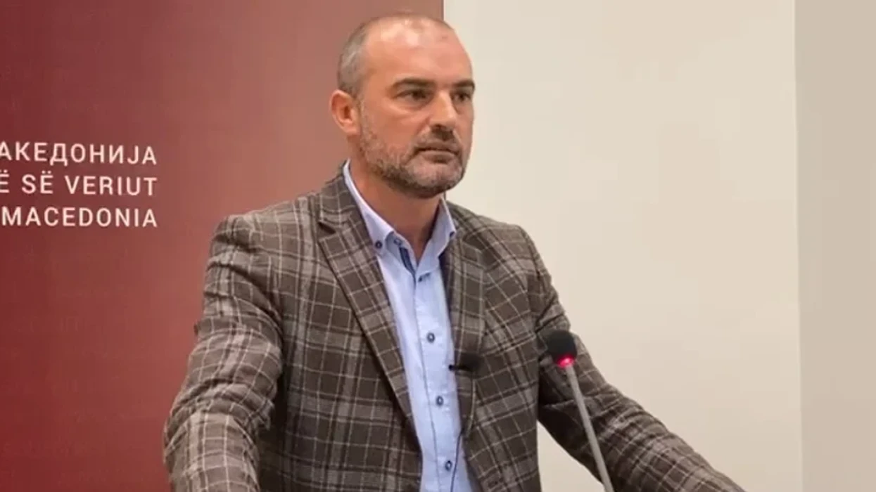 Snopçe: Të rinjtë nuk kanë besim tek kryeministri Mickoski, kjo qeveri po kontribuon vetëm në rritjen e tensioneve në shoqëri