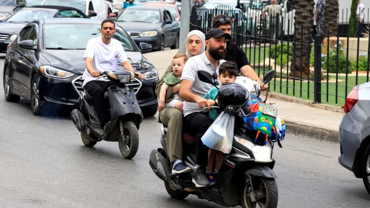 Kryeministri i Izraelit urdhëron sulme në periferi të Bejrutit, ndërsa konflikti me Hezbollahun përshkallëzohet