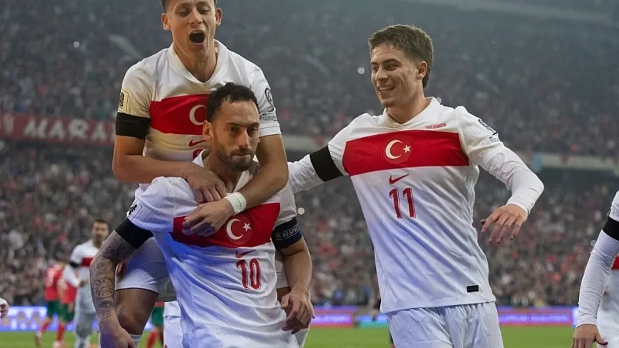Nga Calhanoglu te Yildiz e Guler, Turqia shpall listën e të ftuarve në Kupën e Botës Nga Calhanoglu te Yildiz e Guler, Turqia shpall listën e të ftuarve në Kupën e Botës