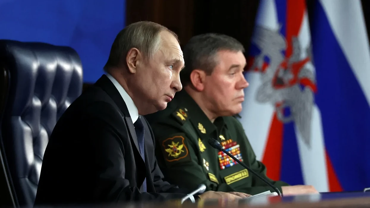 Ushtarakët po e gënjejnë Putinin për luftën në Ukrainë