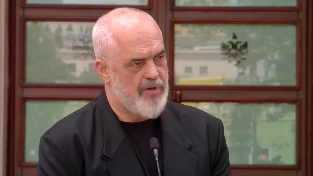 SPAK liron llogaritë e vëllezërve nga Katari për Zvërnecin, Rama: Zhvillim pozitiv, merr fund çdo shqetësim i atyre që pretendojnë pronën