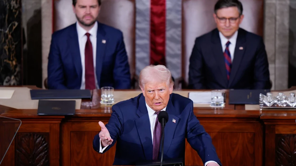 Trump reagon ashpër pasi Dhoma e Përfaqësuesve votoi për kufizimin e fuqive të tij ushtarake