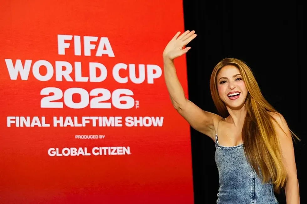Shakira dhe Burna Boy do të performojnë në ceremoninë e parë të hapjes së Kampionatit Botëror