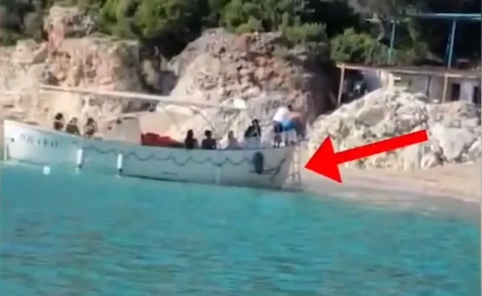 Rrezikoi pushuesit në Borsh, policia bllokon mjetin lundrues