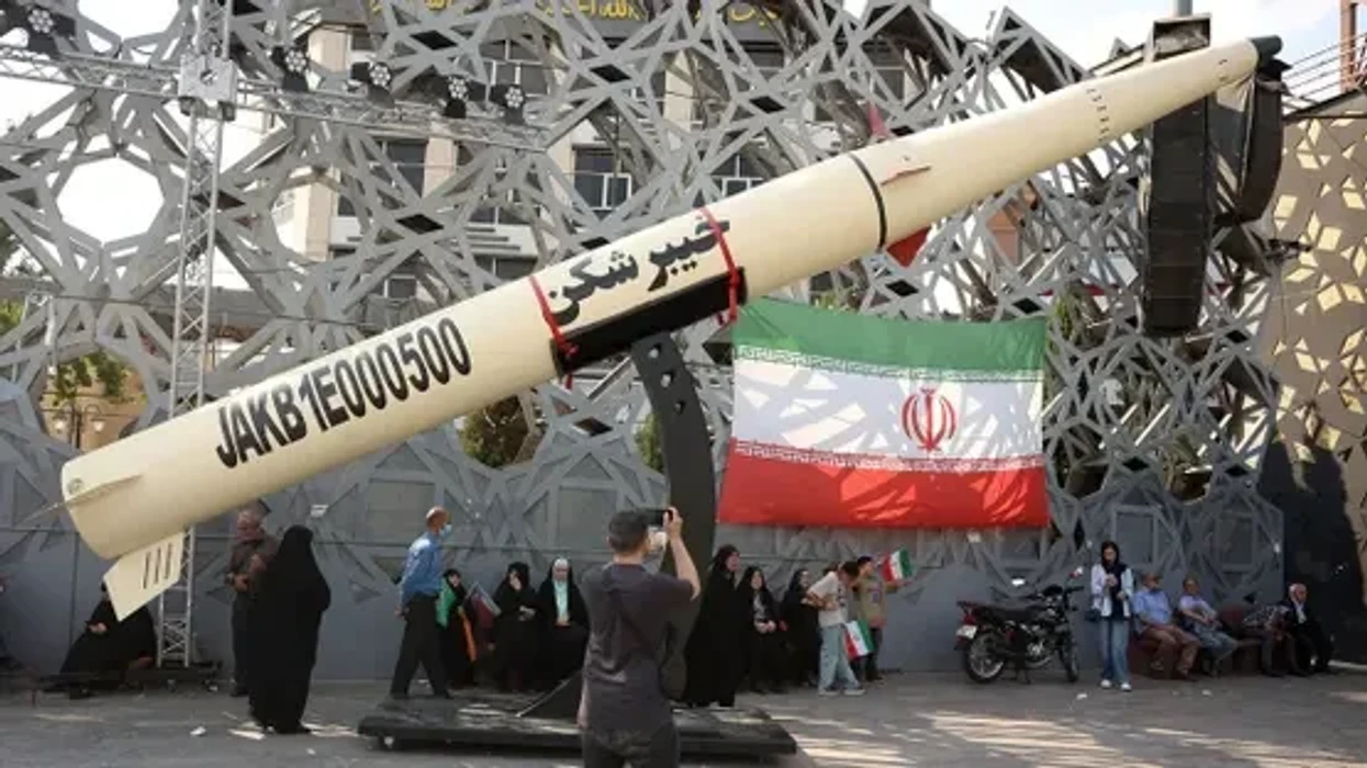 Dy anëtarë të ushtrisë iraniane u vranë në sulmin izraelit dje, thonë mediat shtetërore
