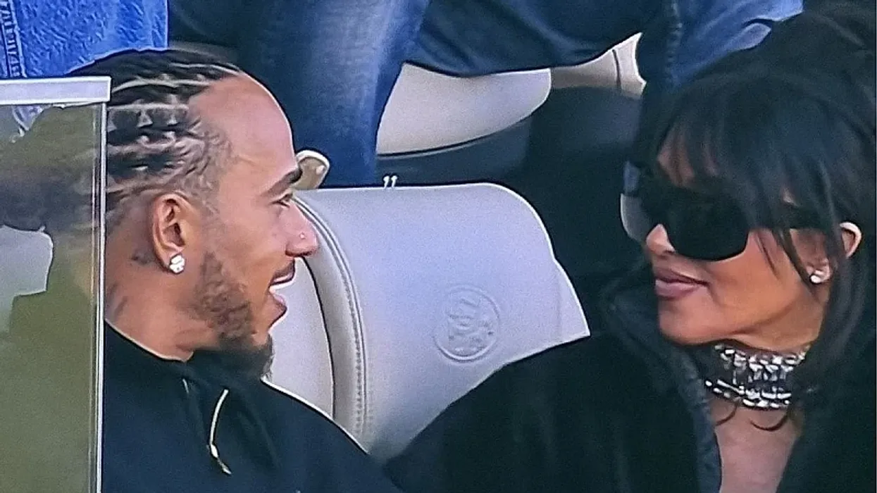 Çfarë zbulon gjuha e trupit për marrëdhënien e Kim Kardashian dhe Lewis Hamilton? Çfarë zbulon gjuha e trupit për marrëdhënien e Kim Kardashian dhe Lewis Hamilton?
