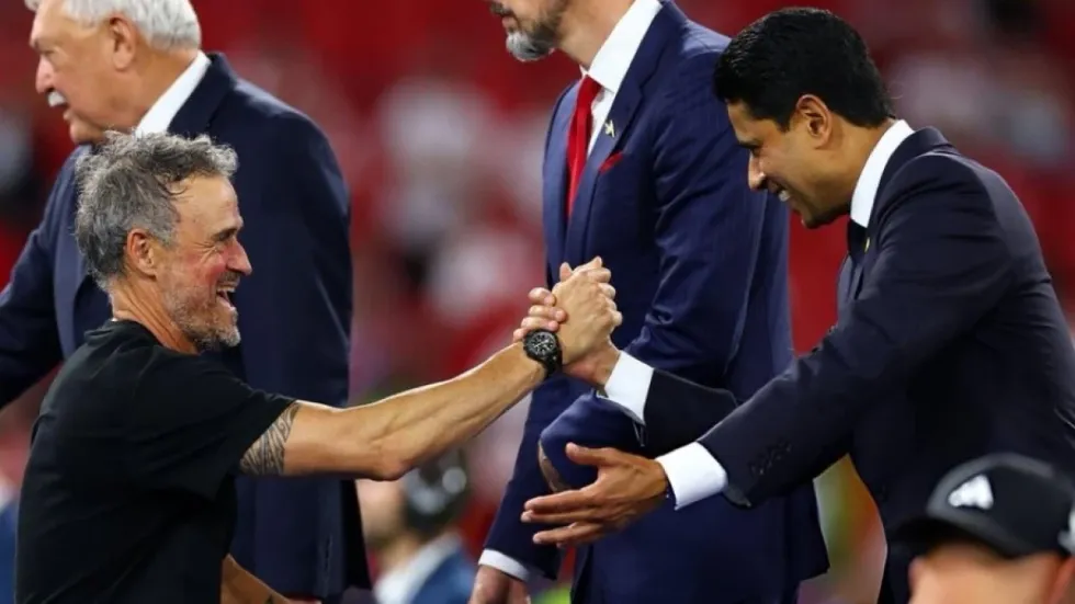 Luis Enrique po përpiqet të sigurojë yllin e Barcelonës