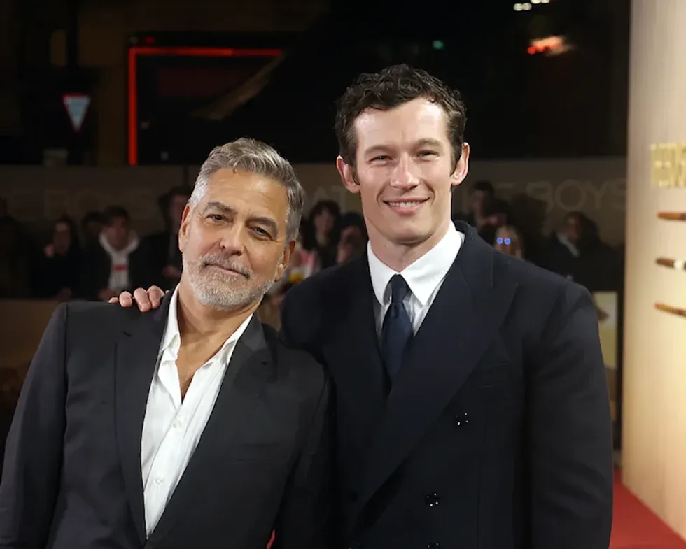 George Clooney mbështet Callum Turner, bashkëshortin e Dua L