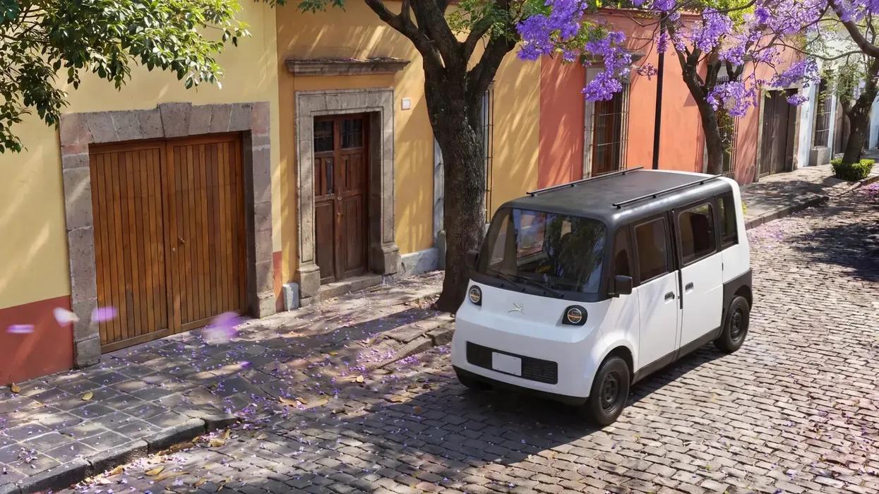 Vetura e parë elektrike e prodhuar në Meksikë ka gjashtë vende dhe kushton 8,600 dollarë Vetura e parë elektrike e prodhuar në Meksikë ka gjashtë vende dhe kushton 8,600 dollarë