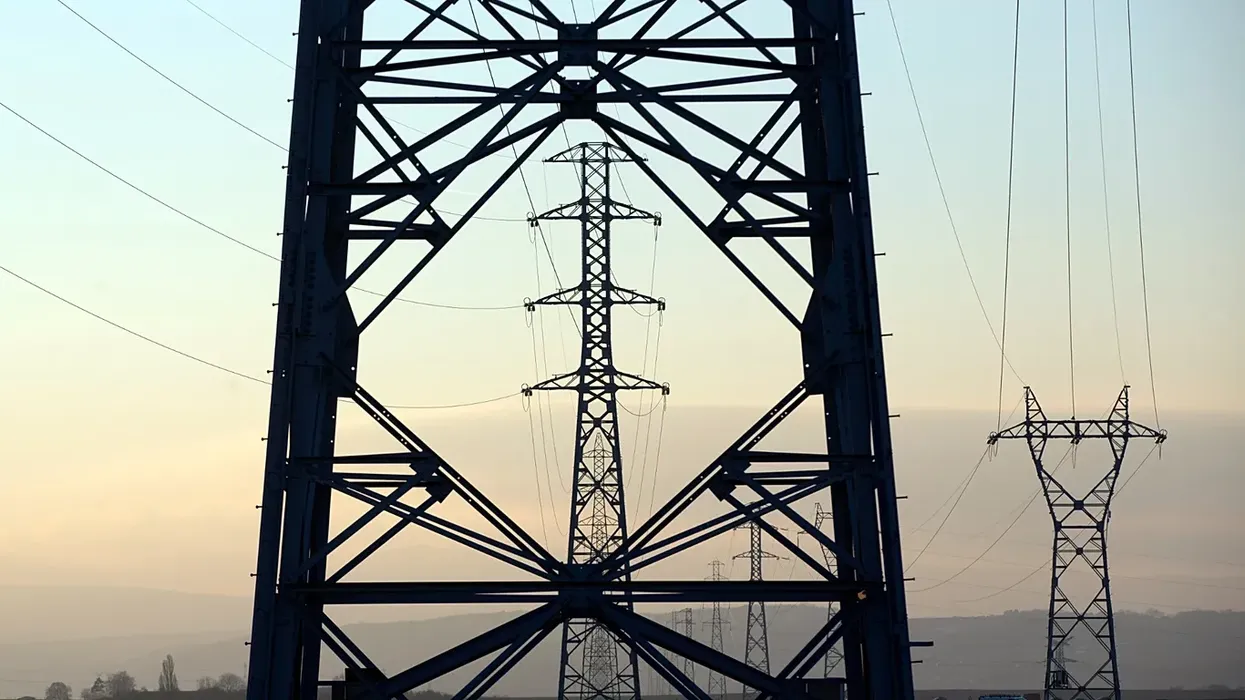 Brukseli gati të zbulojë planin për të ulur faturat e energjisë elektrike në mes të krizës energjetike Brukseli gati të zbulojë planin për të ulur faturat e energjisë elektrike në mes të krizës energjetike