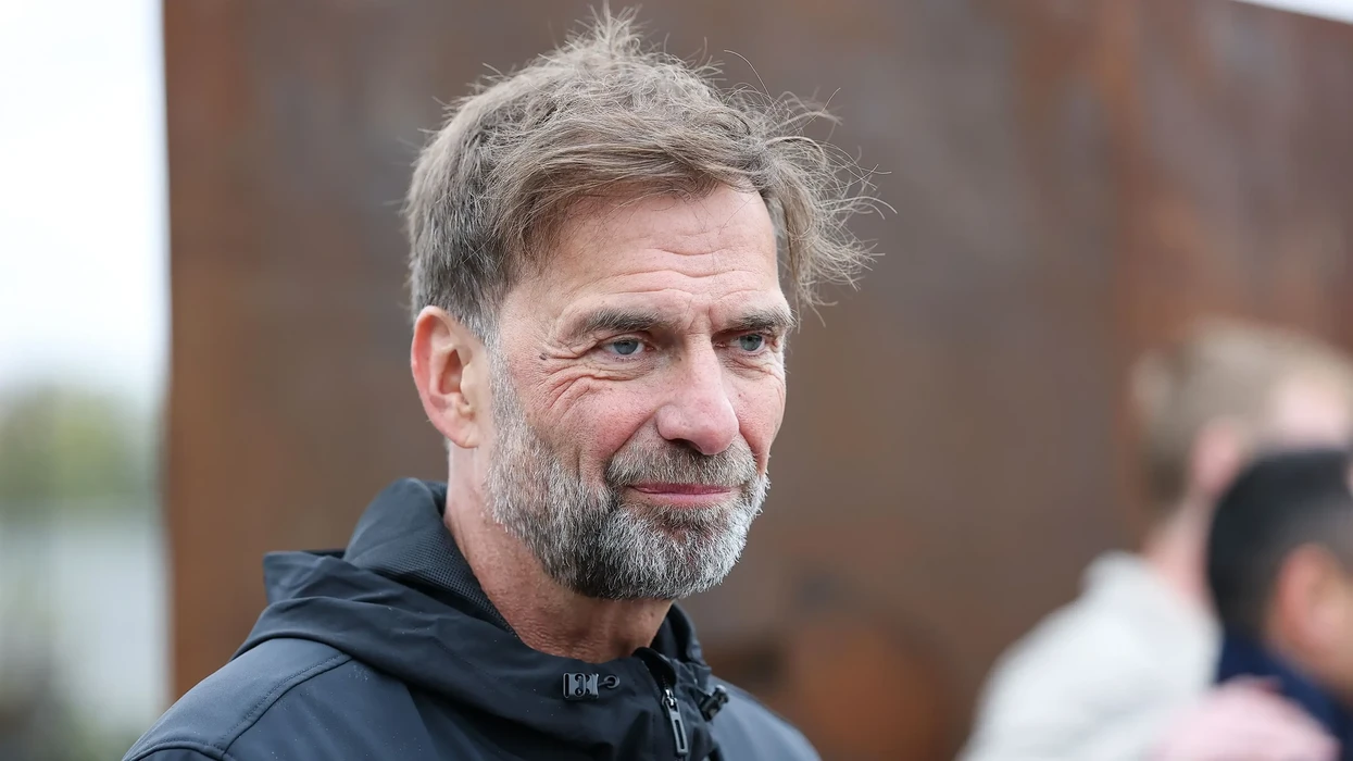 Klopp shpërthen ndaj FIFA-s: Pushimet për freskim po shkatërrojnë futbollin dhe po u shërbejnë sponsorëve