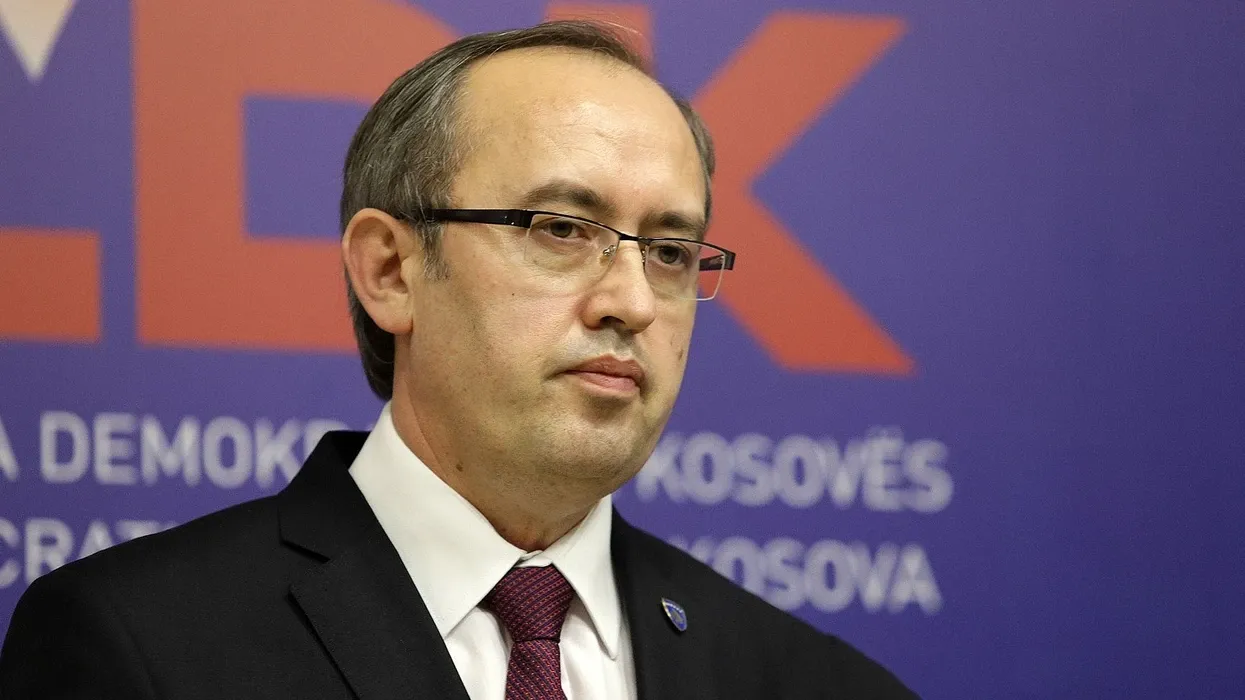 Hoti: LDK nuk është pronë e askujt, eksperimentet me të dhe me të ardhmen e saj nuk do të lejohen Hoti: LDK nuk është pronë e askujt, eksperimentet me të dhe me të ardhmen e saj nuk do të lejohen