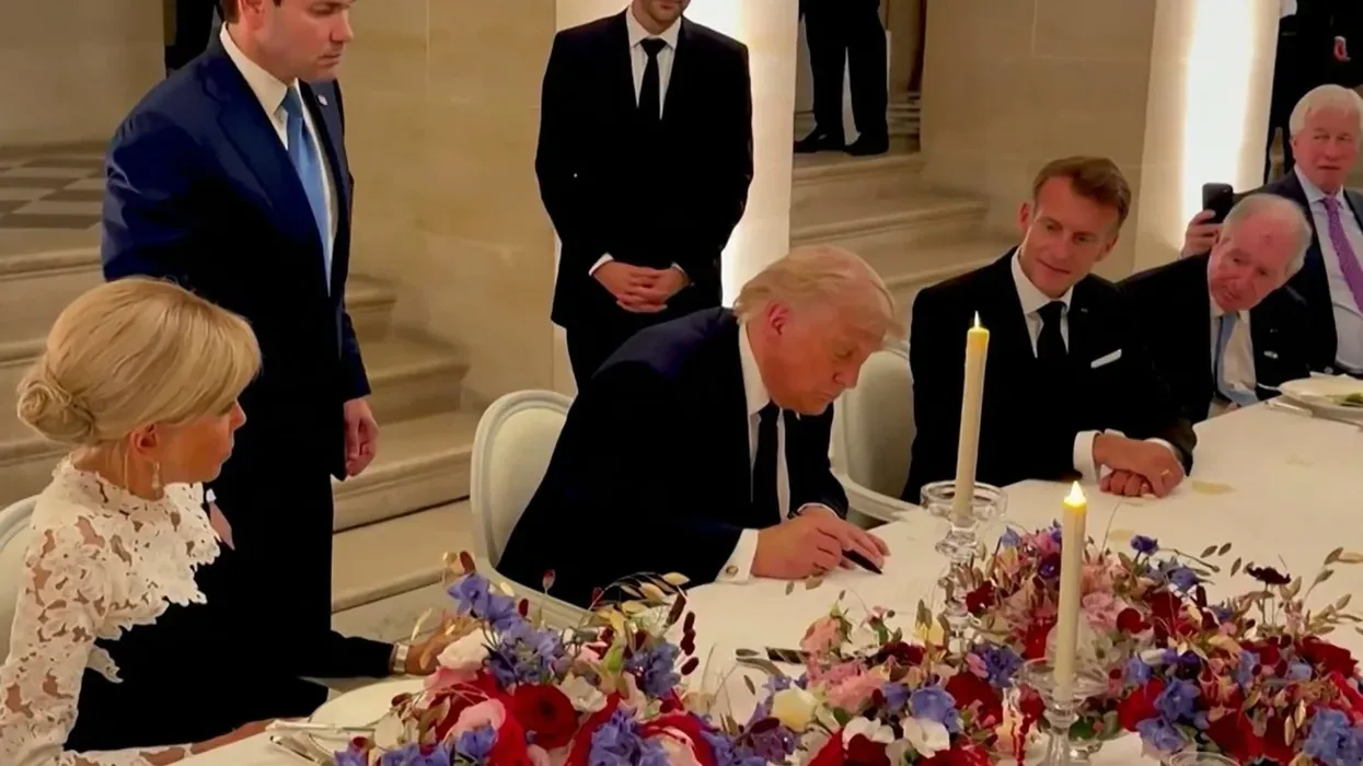 Çfarë tha Trump para se të nënshkruante marrëveshjen me Iranin? Çfarë tha Trump para se të nënshkruante marrëveshjen me Iranin?
