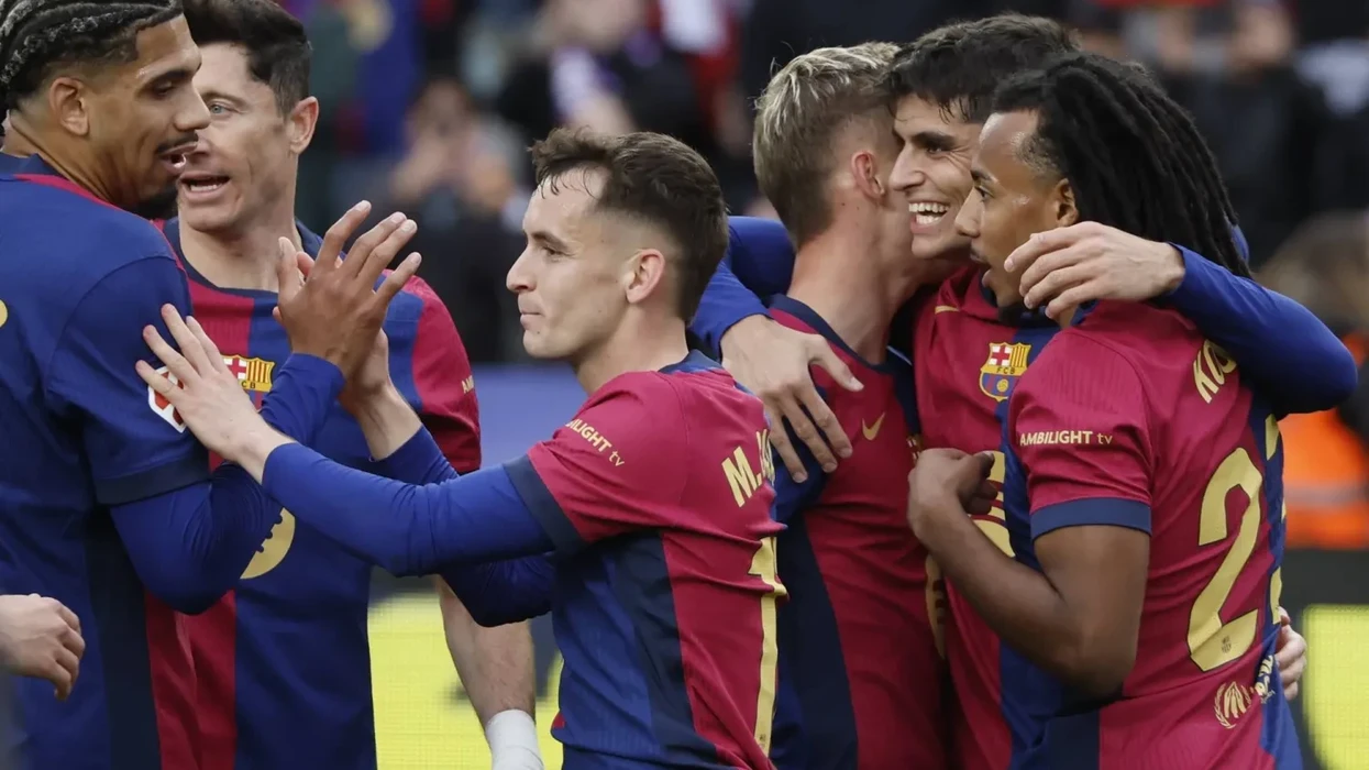 Man Utd i bashkohet garës së ashpër për transferimin e yllit të Barcelonës