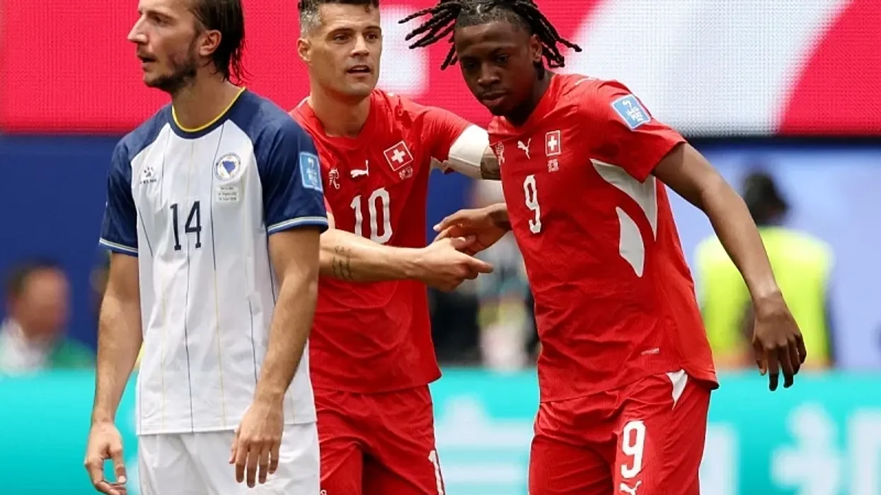 Granit Xhaka zbulon arsyen pse nuk e la Manzambin ta godasë penalltinë për het-trik Granit Xhaka zbulon arsyen pse nuk e la Manzambin ta godasë penalltinë për het-trik