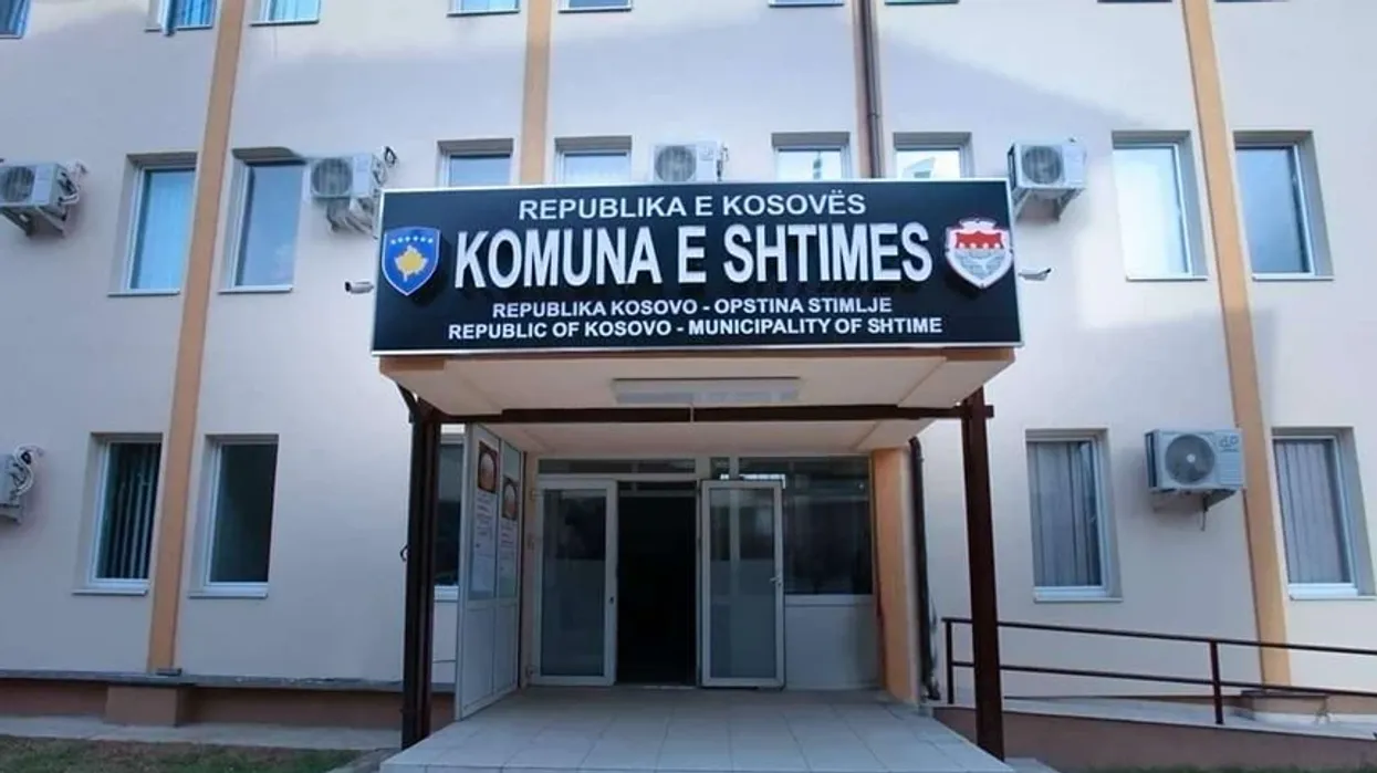 LVV në Shtime akuzon kryesuesin e Kuvendit Komunal për shkelje ligjore: Brenda pesë muajve janë konstatuar 11 vendime të kundërligjshme LVV në Shtime akuzon kryesuesin e Kuvendit Komunal për shkelje ligjore: Brenda pesë muajve janë konstatuar 11 vendime të kundërligjshme