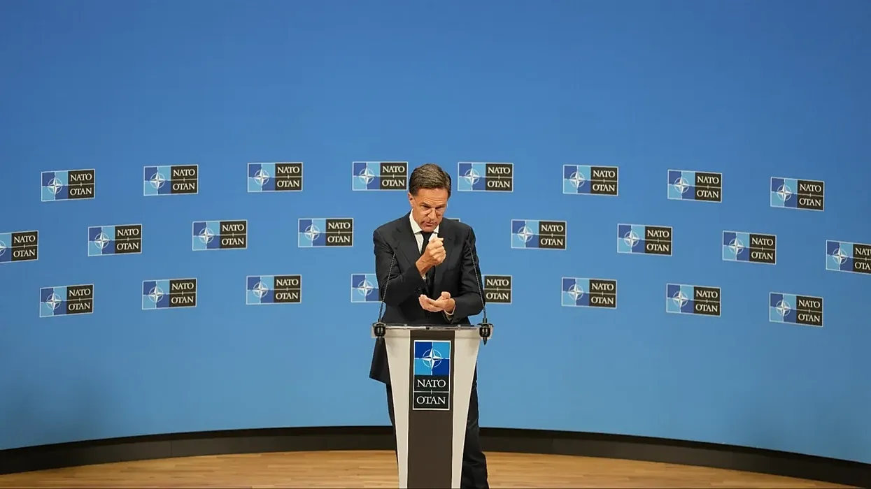 Rutte takohet me Trumpin për të ulur tensionet përpara samitit të madh të NATO-s Rutte takohet me Trumpin për të ulur tensionet përpara samitit të madh të NATO-s