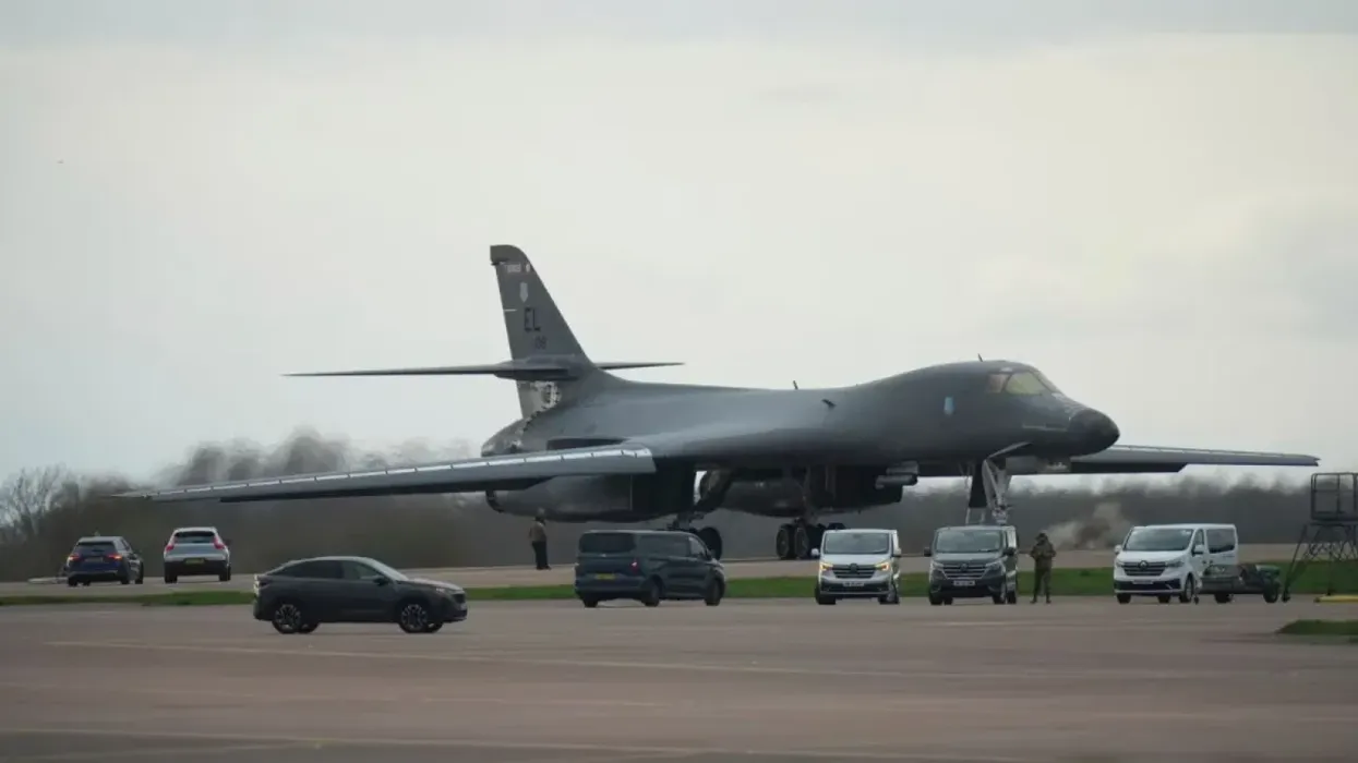 Italia hedh poshtë deklaratat e shefit të NATO-s për 500 aeroplanët amerikanë Italia hedh poshtë deklaratat e shefit të NATO-s për 500 aeroplanët amerikanë