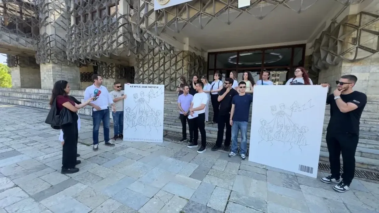 Shpalosen 10 mite dhe fakte mbi Betejën e Kosovës në 637-vjetorin e saj Shpalosen 10 mite dhe fakte mbi Betejën e Kosovës në 637-vjetorin e saj