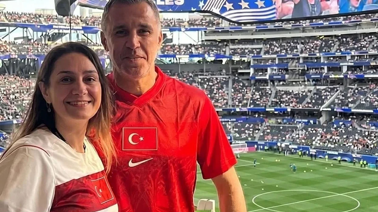 Legjenda Hakan Sukur e shikoi Turqinë drejtpërdrejt pas një kohe të gjatë, por transmetimi i tij u bllokua