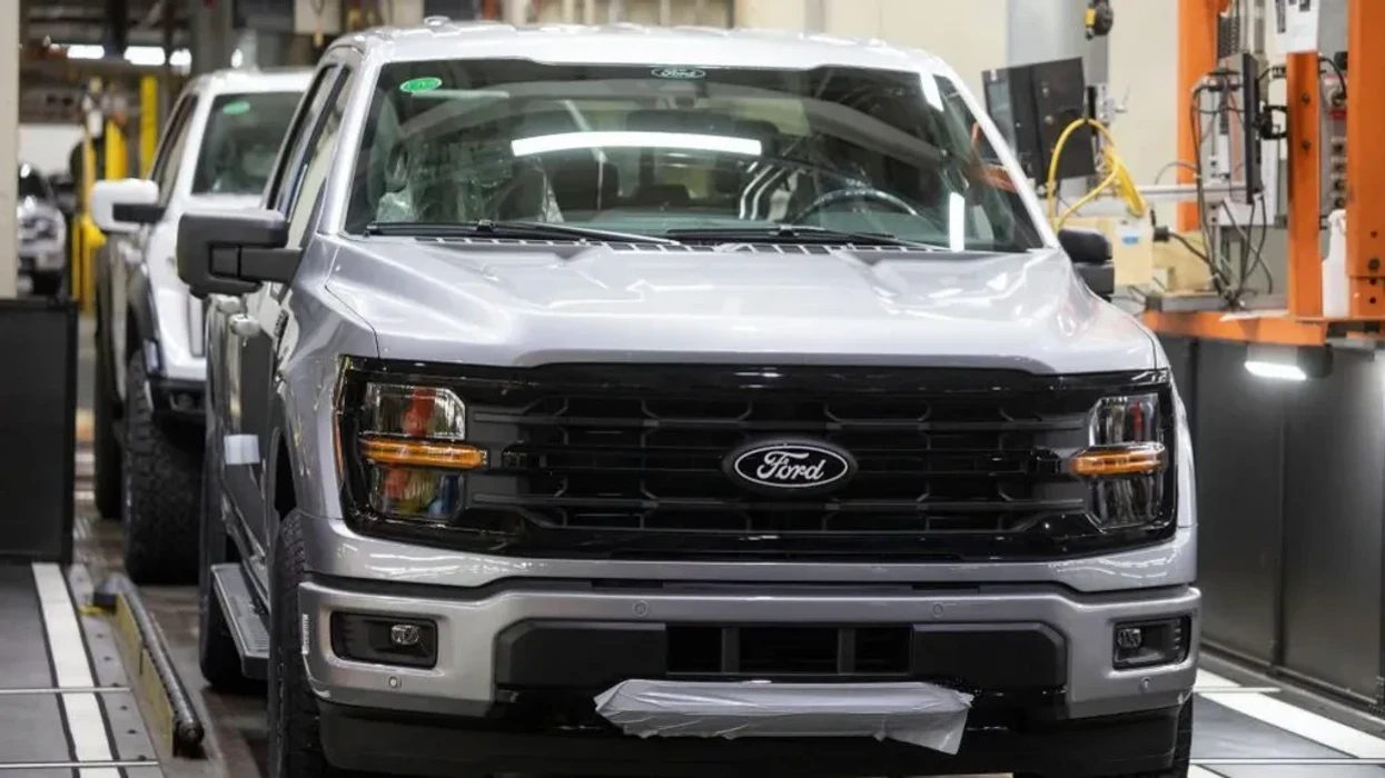 Ford ripunëson inxhinierë pasi inteligjenca artificiale nuk arrin të përmbushë kontrollet e cilësisë