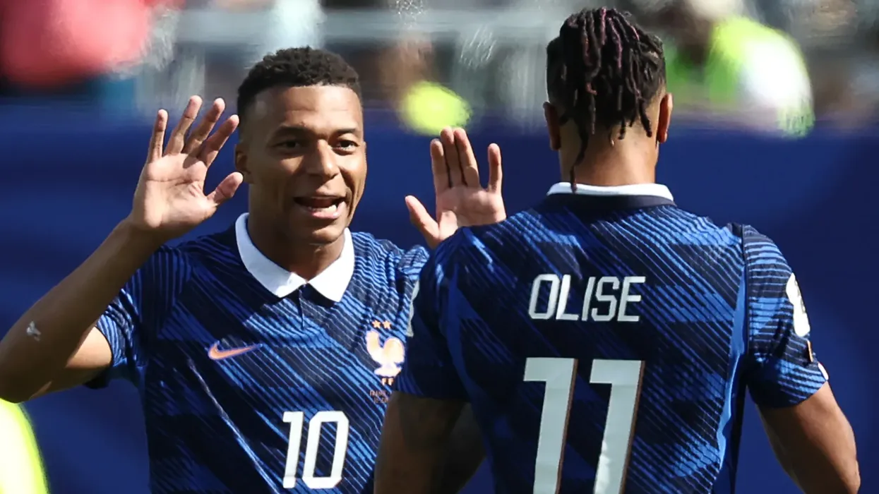 Mediumi spanjoll zbulon prapaskenat: Kylian Mbappe negociator për transferimin e Michael Olise te Reali Mediumi spanjoll zbulon prapaskenat: Kylian Mbappe negociator për transferimin e Michael Olise te Reali