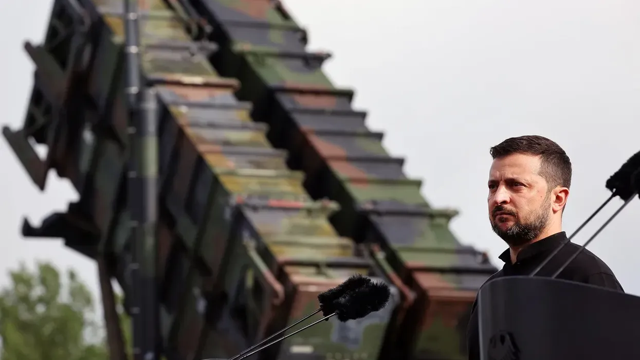 Zelensky i kërkon SHBA-së licencë për prodhimin e raketave Patriot në Ukrainë Zelensky i kërkon SHBA-së licencë për prodhimin e raketave Patriot në Ukrainë