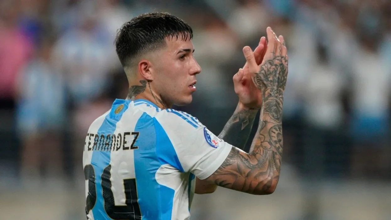 Dy yjet e Real Madridit ‘shkaktarët’ kryesorë pse klubi refuzoi transferimin e Enzo Fernandez Dy yjet e Real Madridit ‘shkaktarët’ kryesorë pse klubi refuzoi transferimin e Enzo Fernandez