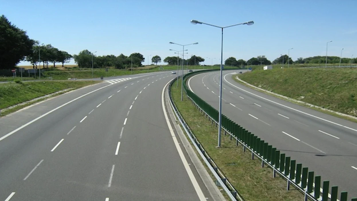 Basha përshëndet nënshkrimin e kontratës për autostradën Shkup – Bllacë: Hap i rëndësishëm për ndërlidhjen rajonale