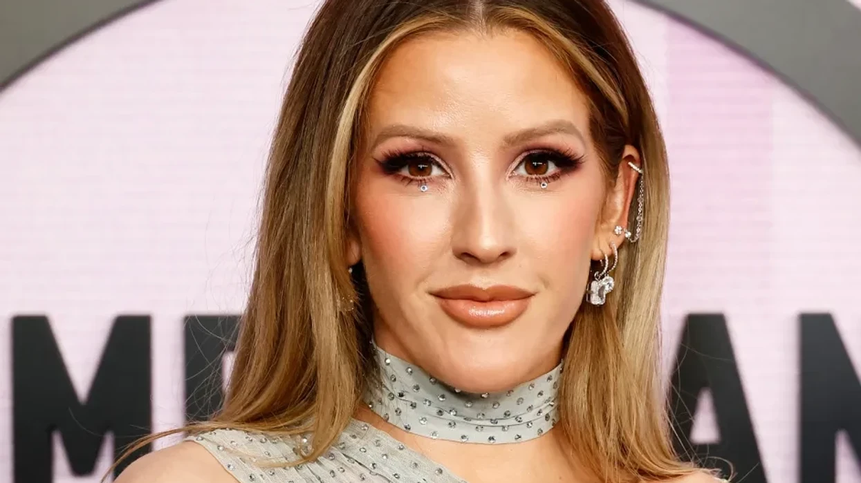 Ellie Goulding zbulon se do të performojë gjatë pushimit të ndeshjes së Botërorit mes Anglisë dhe Norvegjisë