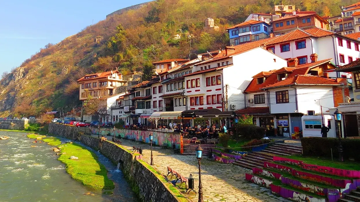 Mbi 300 mijë turistë brenda 5 muajve, vendet fqinje po keqinformojnë për sigurinë në Kosovë Mbi 300 mijë turistë brenda 5 muajve, vendet fqinje po keqinformojnë për sigurinë në Kosovë