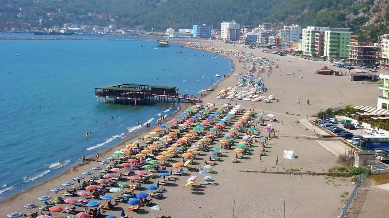 Kryebashkiaku i Lezhës: Mbi 20 zona publike në Shëngjin ku mund të bëni plazh falas Kryebashkiaku i Lezhës: Mbi 20 zona publike në Shëngjin ku mund të bëni plazh falas