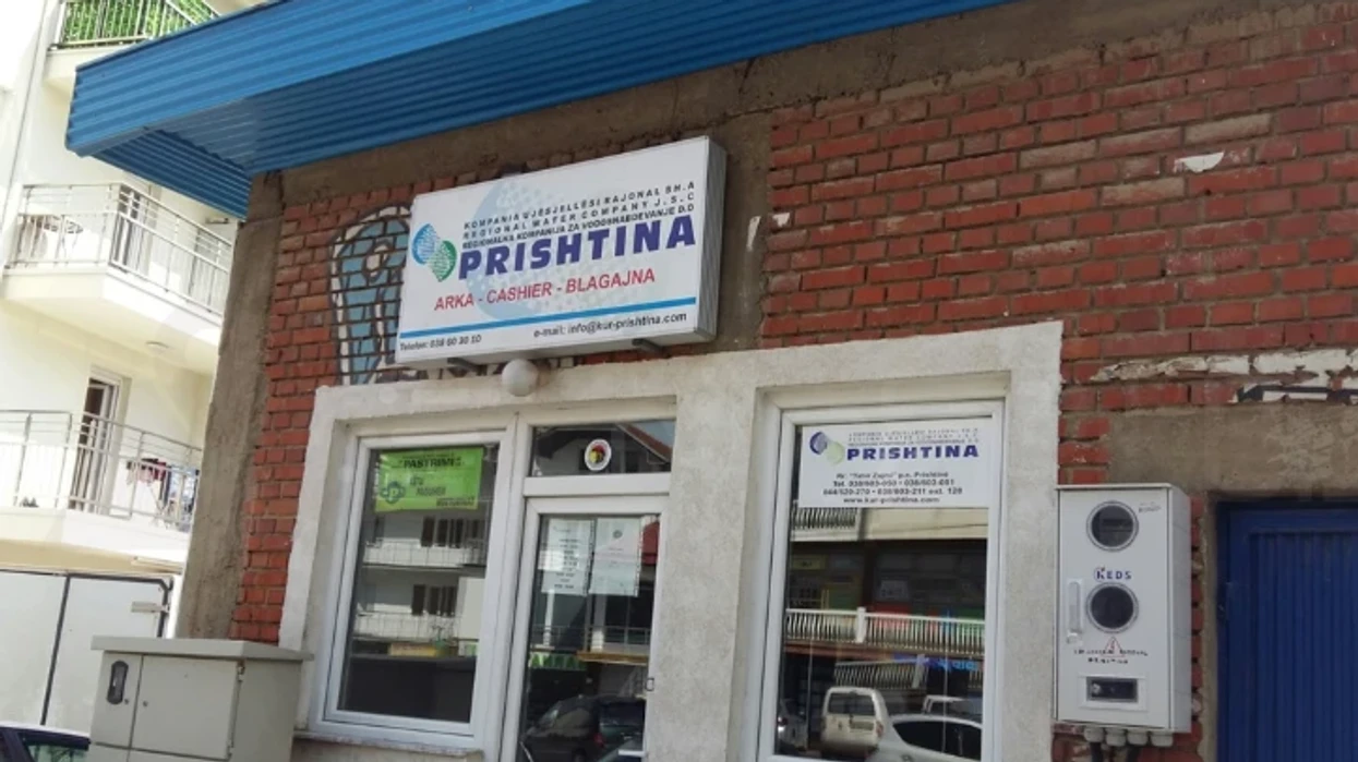 KRU "Prishtina" qytetarëve iu kërkon që ta përdorin ujin e pijshëm në mënyrë sa më racionale