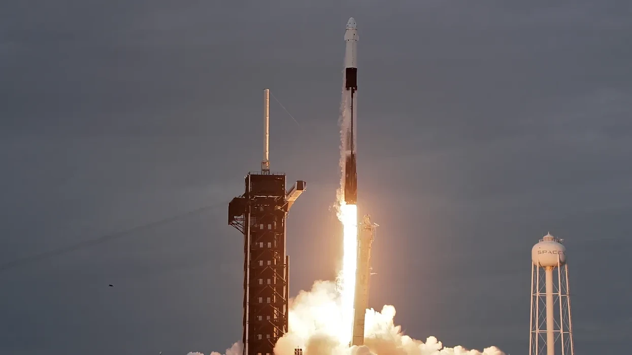 Rrezet X të para të marra në hapësirë nga astronautët