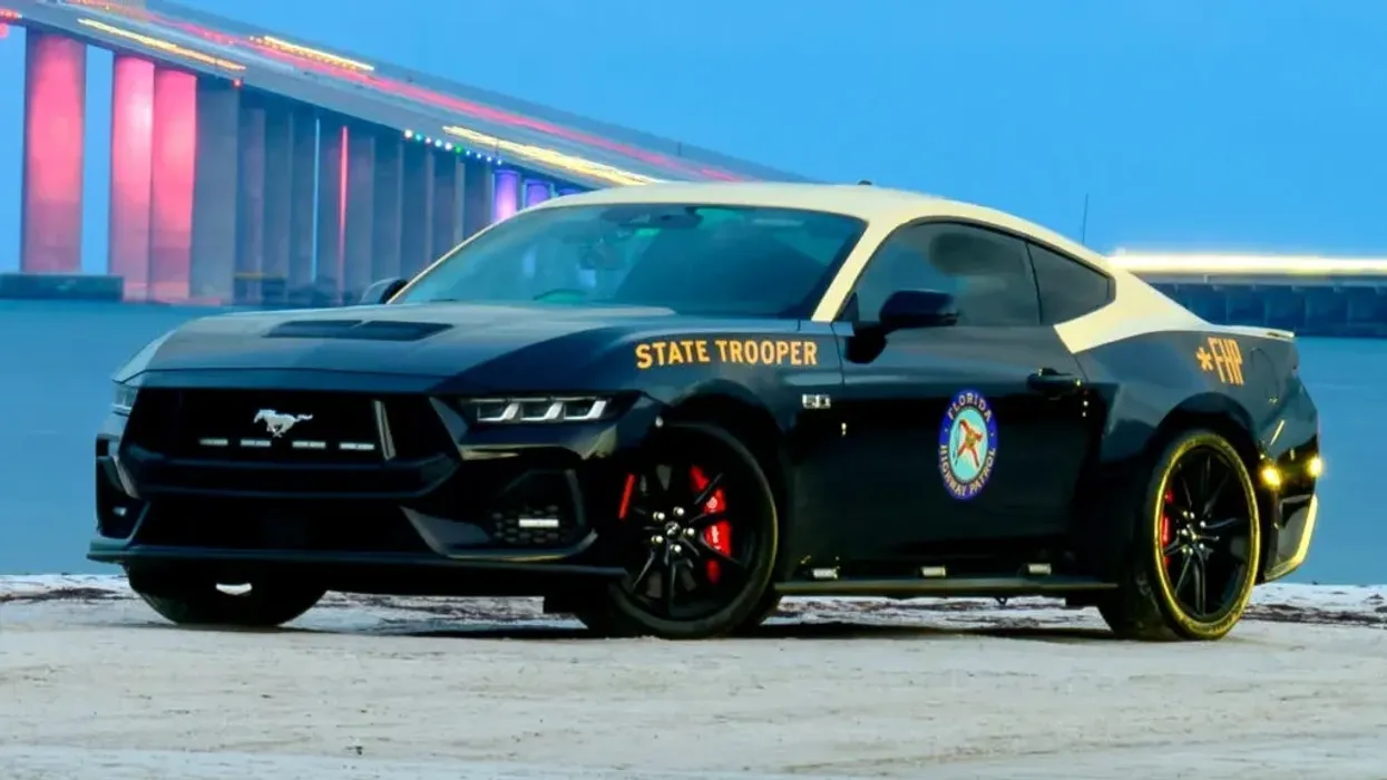 Veturat e policisë amerikane kanë konkursin e tyre të bukurisë, dhe një shtet e zotëron atë Veturat e policisë amerikane kanë konkursin e tyre të bukurisë, dhe një shtet e zotëron atë