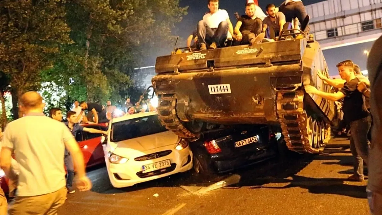 Dhjetë vjet nga tentativa për grusht shteti në Turqi - si u zhvilluan përgatitjet për puçin? Dhjetë vjet nga tentativa për grusht shteti në Turqi - si u zhvilluan përgatitjet për puçin?