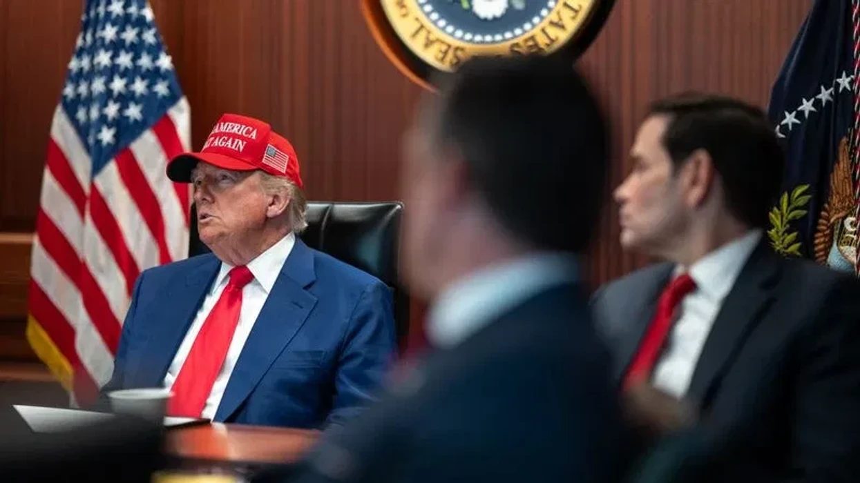 Trump paralajmëron hakmarrje të fortë kundër Iranit pas vdekjeve në SHBA
