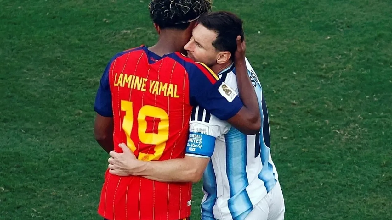 Fjalë që vlejnë më shumë se një medalje: Lamine Yamal zbulon çfarë i tha Messi pas finales Fjalë që vlejnë më shumë se një medalje: Lamine Yamal zbulon çfarë i tha Messi pas finales
