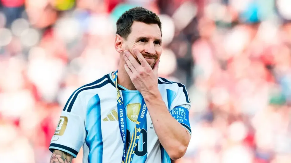 Lionel Messi i ka njoftuar shokët e kombëtares së Argjentinës me vendimin e së ardhmes