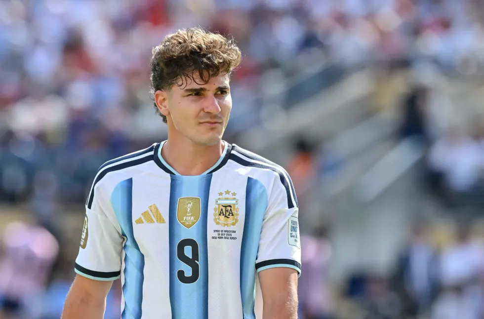 Pas dështimit për Julian Alvarez, Barcelona befason me objektivin e ri për sulmin