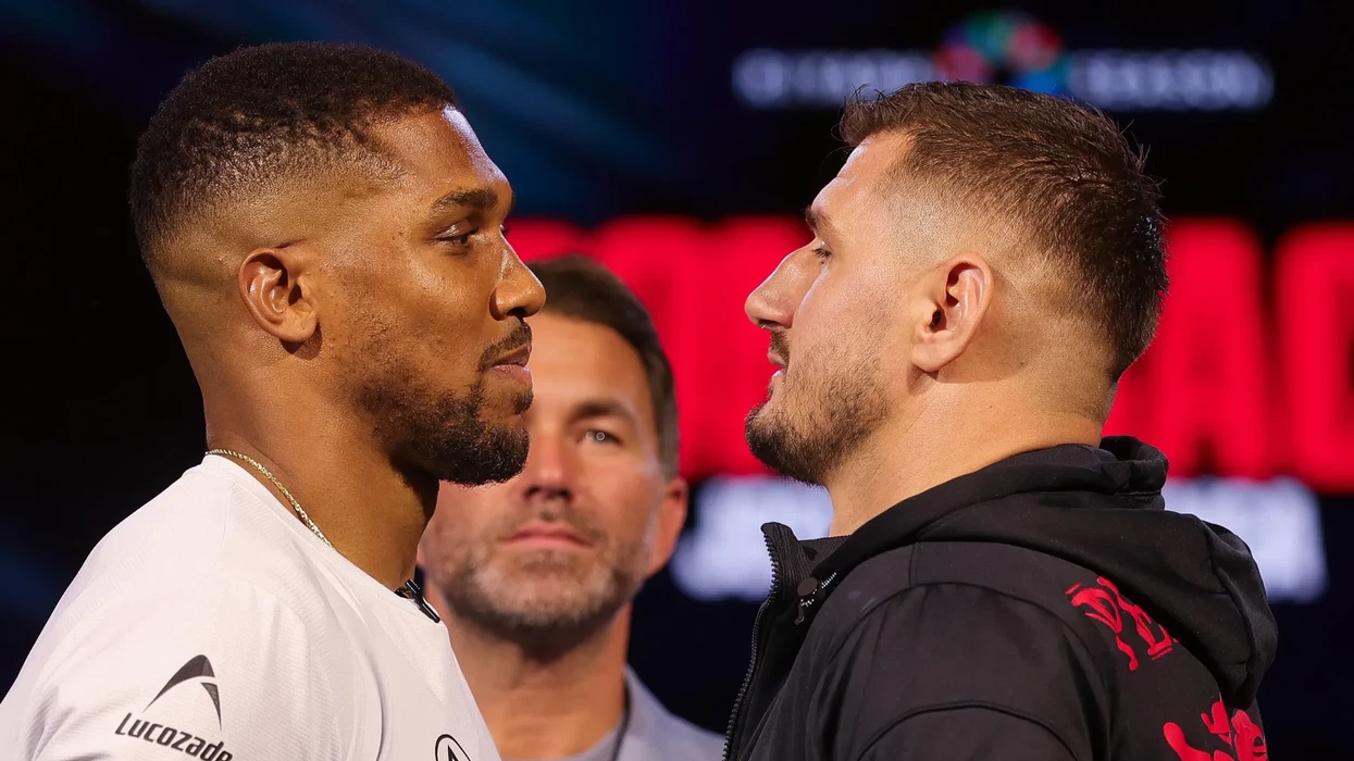 Gjithçka gati për super duelin Joshua – Prenga, përfundojnë matjet zyrtare
