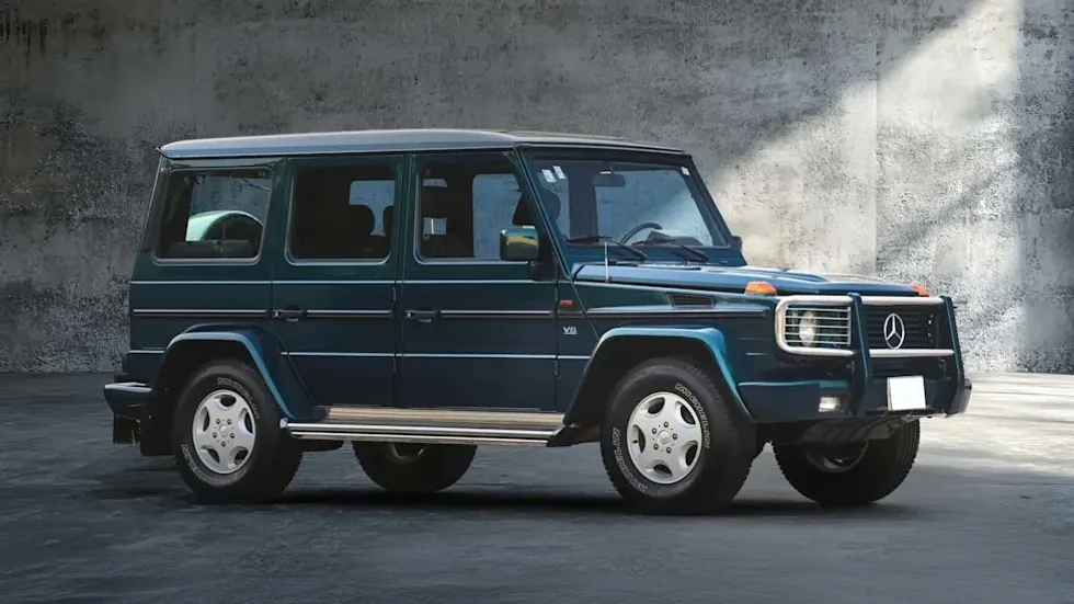 Shitet një nga Mercedes G-Class më të rrallë të prodhuar ndonjëherë Shitet një nga Mercedes G-Class më të rrallë të prodhuar ndonjëherë
