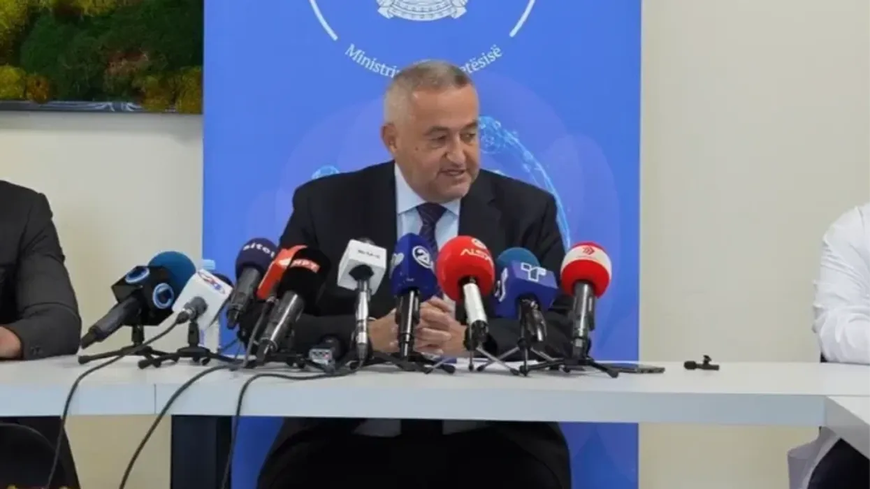 Në Gostivar 109 raste të reja, vendoset mbikëqyrje e përforcuar pas epidemisë Në Gostivar 109 raste të reja, vendoset mbikëqyrje e përforcuar pas epidemisë