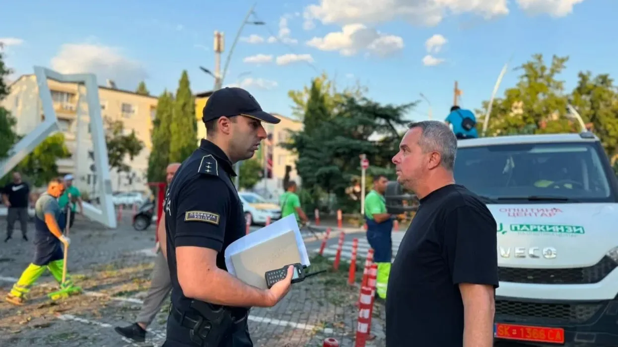 Stuhia në Shkup, Komuna Qendër do të ndajë deri në 100 mijë denarë ndihmë financiare për familjet e dëmtuara Stuhia në Shkup, Komuna Qendër do të ndajë deri në 100 mijë denarë ndihmë financiare për familjet e dëmtuara