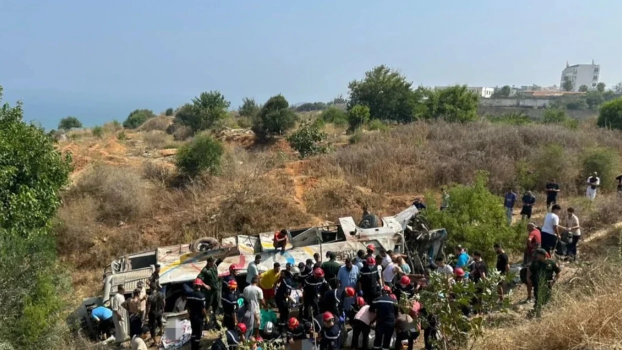 At least 25 people die after passenger bus overturns in Algeria