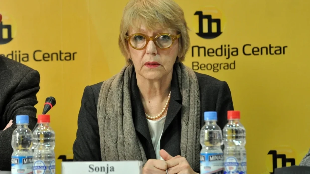 Biserko: Zbulimi i varrezave të reja masive hap çështjen e përgjegjësisë së Serbisë për krimet në Kosovë