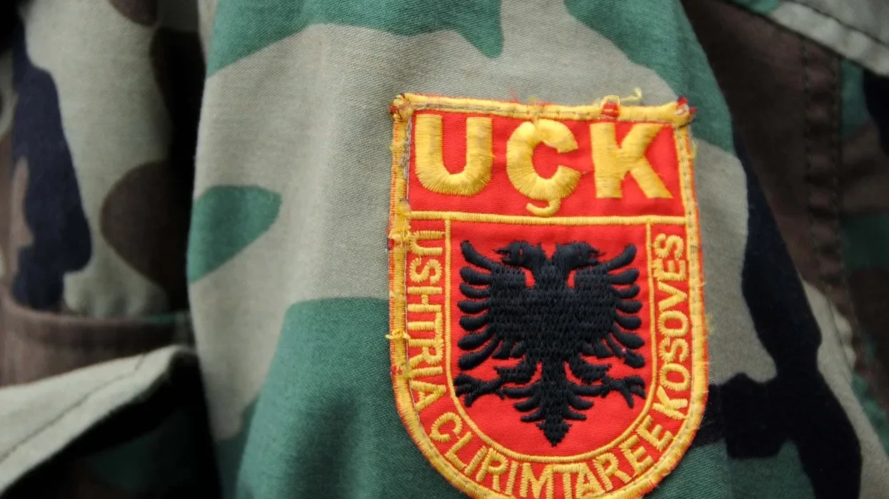 OVL-UÇK reagon ndaj nderimit të njësive serbe: Po glorifikohen mohuesit e krimeve të luftës