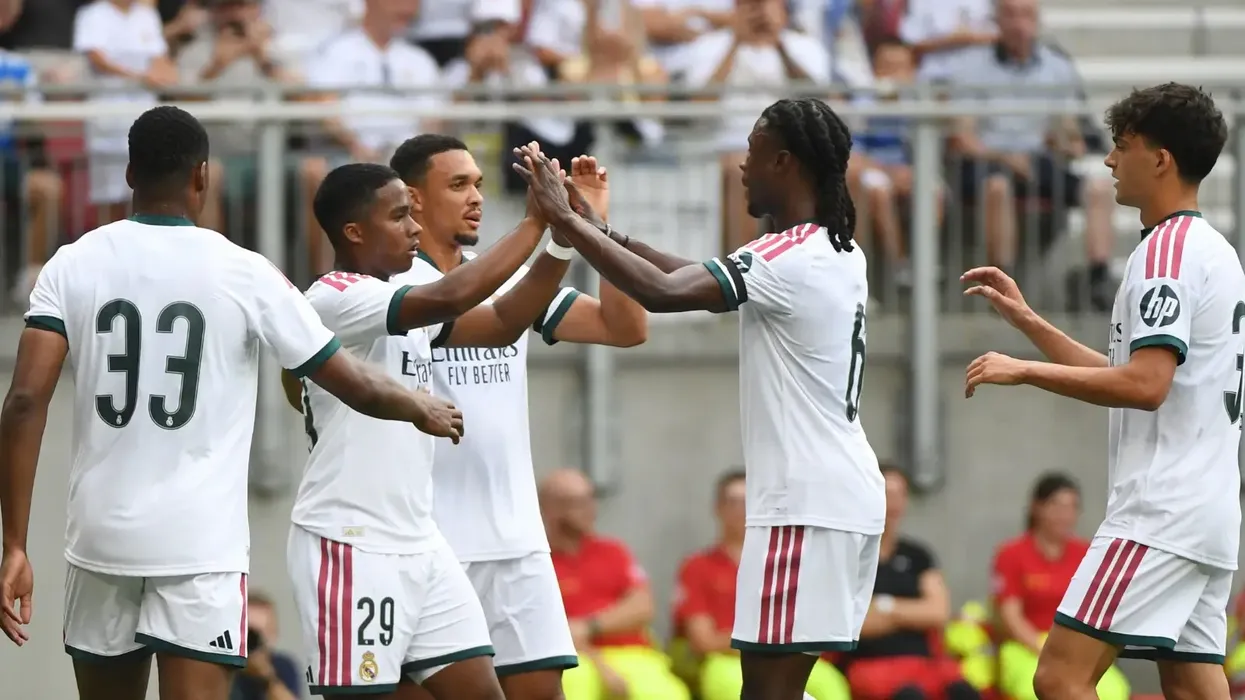 Man Unitedit i ofrohet mundësia ta transferojë yllin e Real Madridit në një lëvizje që se priste askush Man Unitedit i ofrohet mundësia ta transferojë yllin e Real Madridit në një lëvizje që se priste askush