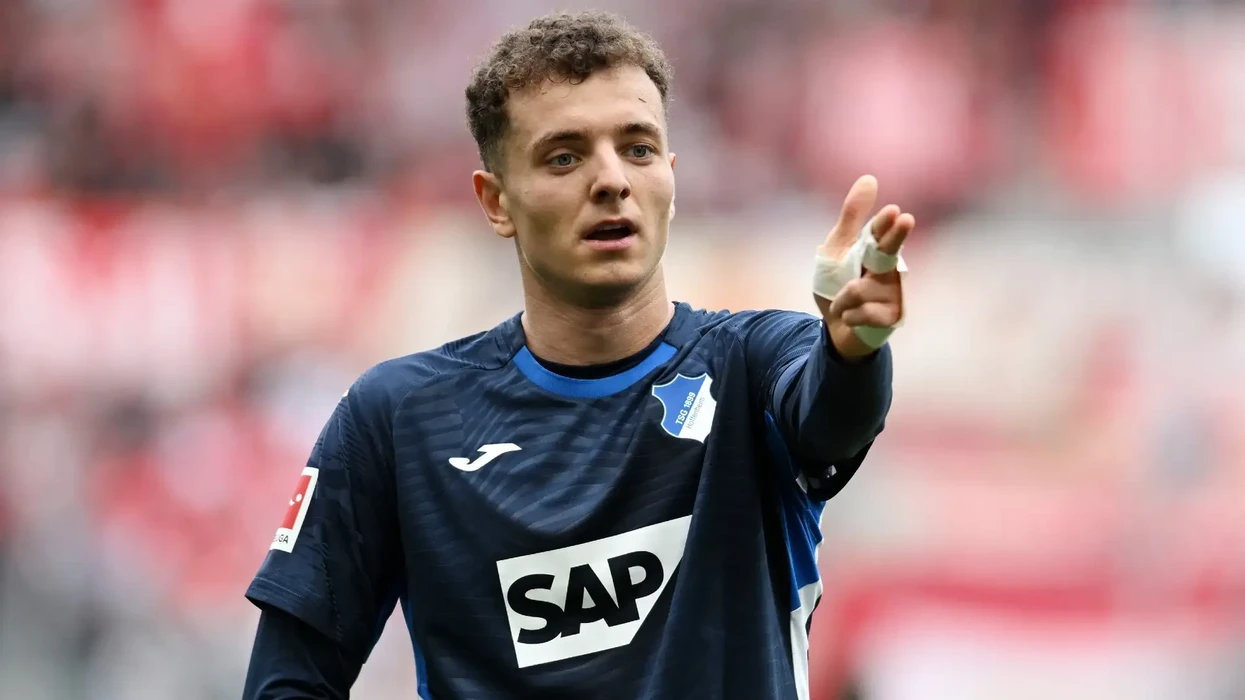 Çfarë do të ndodhë me Fisnik Asllanin? Dështimi i transferimit te Leipzig rikthen Barcelonën në garë